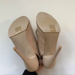 Sophia & Lee Shoes - Sophia&Lee peep toe heels | size 9 Sophia & Lee Shoes - Sophia&Lee peep toe heels | size 9